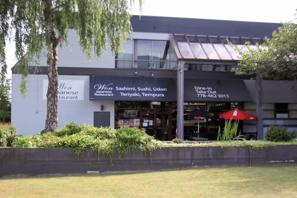 The Cedars Inn Hotel & Convention Centre Gibsons Eksteriør billede